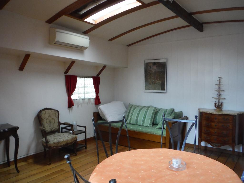 Peniche - Le Nenuphar Hotel Paris Ngoại thất bức ảnh
