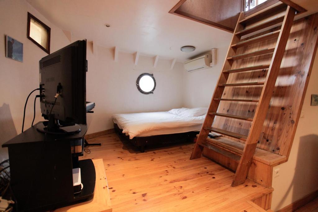 Peniche - Le Nenuphar Hotel Paris Ngoại thất bức ảnh